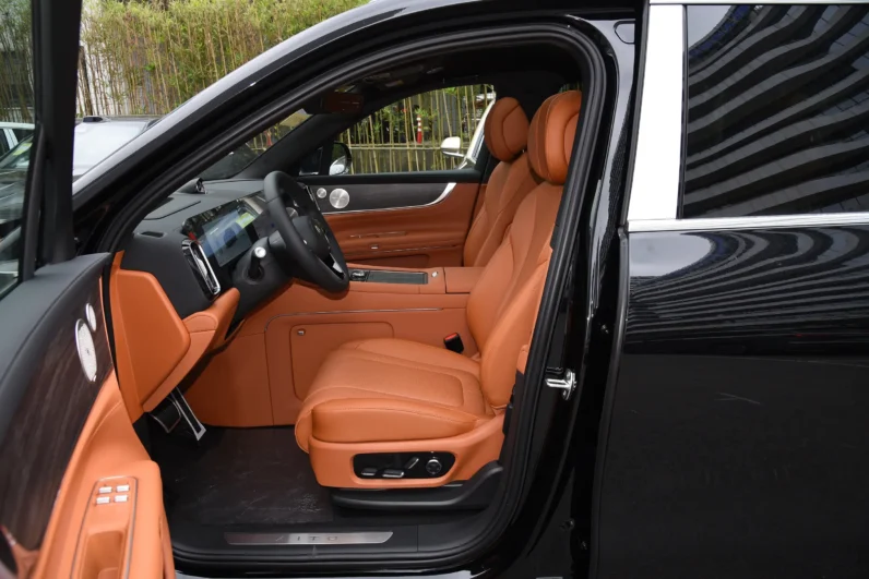 AITO M9 2025 EREV Ultra 6-Seater