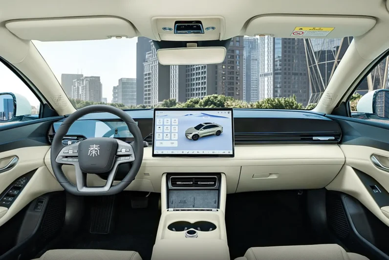 BYD QINL 2025 EV 545 Superior Smart Driving Pro