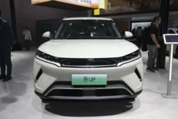 BYD YUANUP 2025 401KM Exceeding Edition