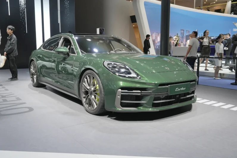 2024 Porsche Panamera E-Hybrid 4.0T