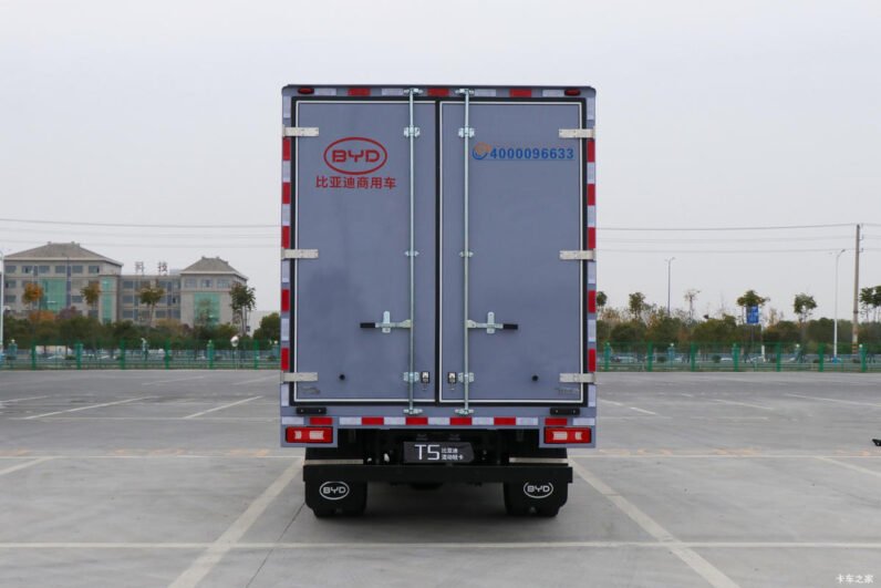 BYD T5 EV 132KWH Wealth Edition