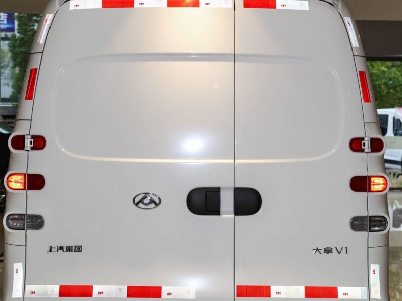 DANA V1 2025 Long-Wheelbase High-Roof Cargo
