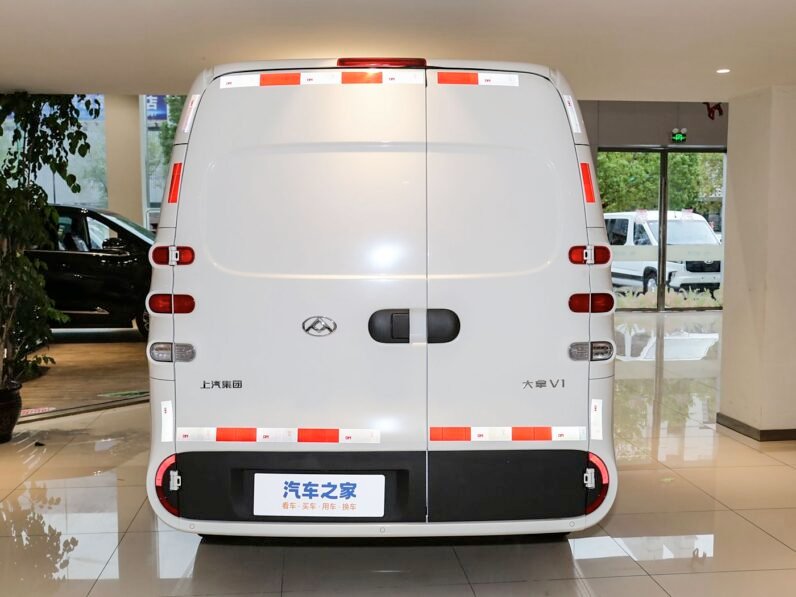 DANA V1 2025 Long-Wheelbase High-Roof Cargo