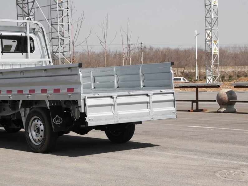 شاحنة شانجان شينجا EV 2024 إصدار مريح</trp-post-container