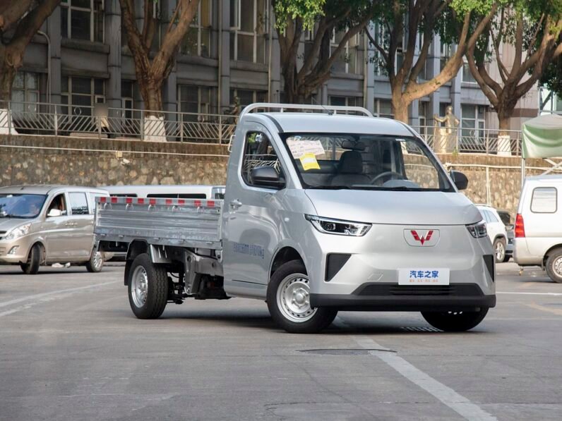 Wuling Yangguang Electric Truck 2025 260km
