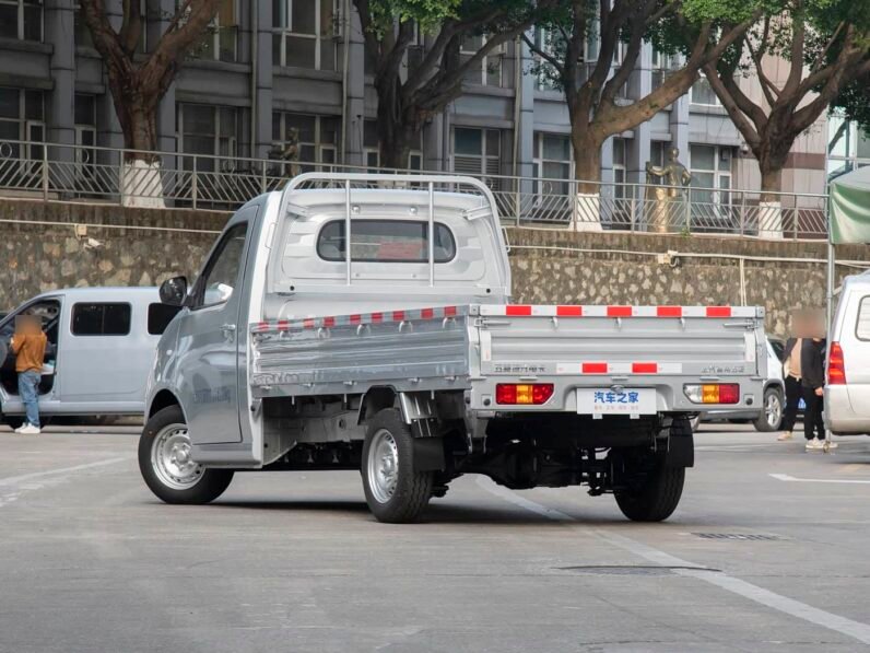 Wuling Yangguang Electric Truck 2025 260km