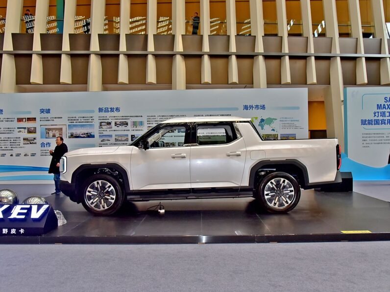 EV PICKUP Interstellar X New Energy 2025