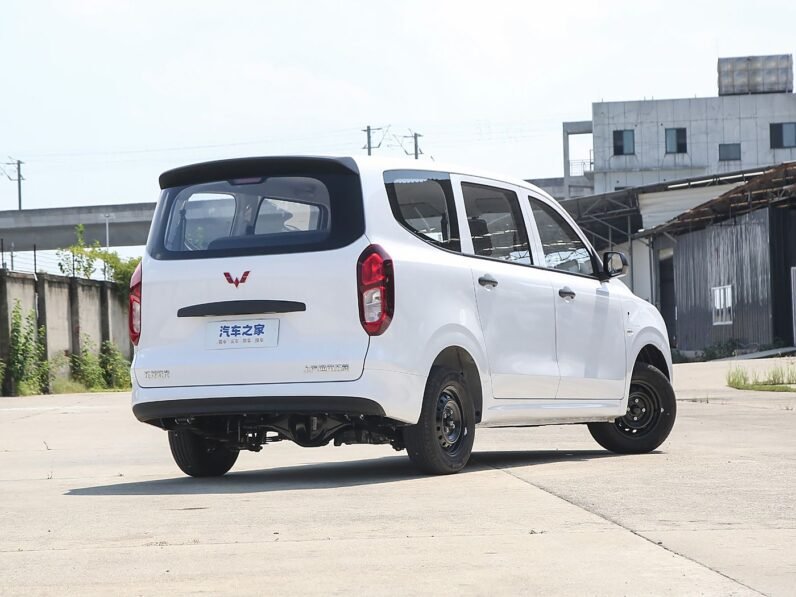 Wuling Hongguang EV 2024