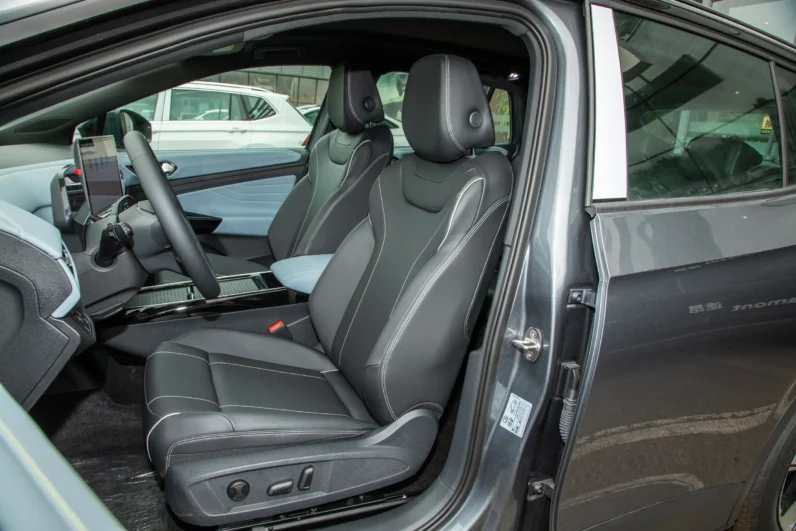 2025 Volkswagen ID.4 X Smart Edition – Extreme Long Range