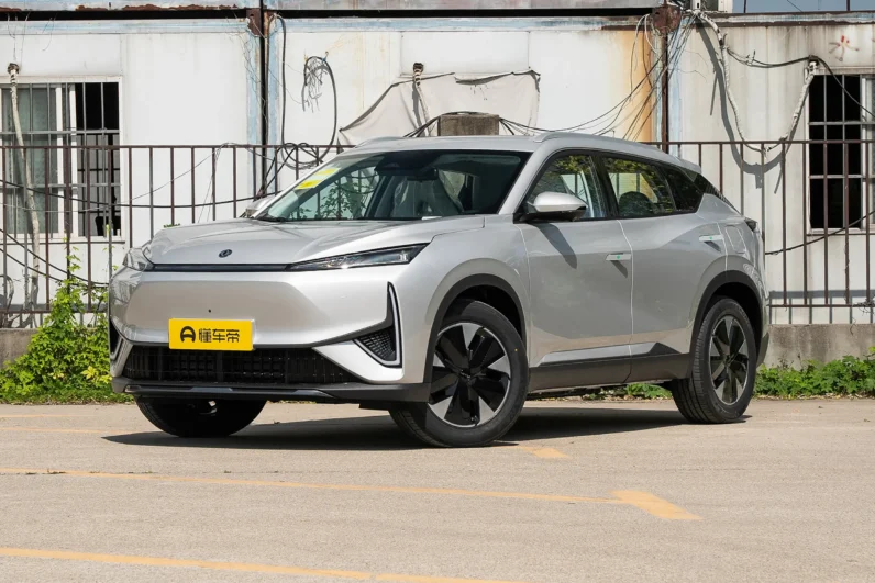 Fengshen L7 PHEV 2025 205km Ultra-Long Range Premium