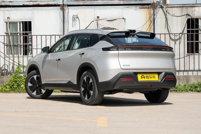 Fengshen L7 PHEV 2025 205km Ultra-Long Range Premium