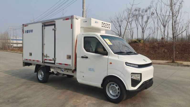 Geely F1E Refrigerated EV Truck