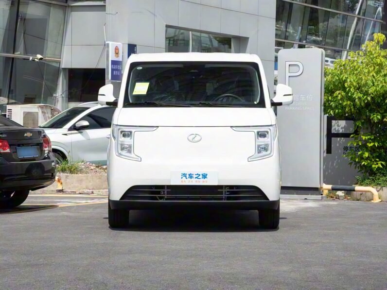 Ruichi R5 2025 Passenger Smart Super Charge Edition Pioneer II