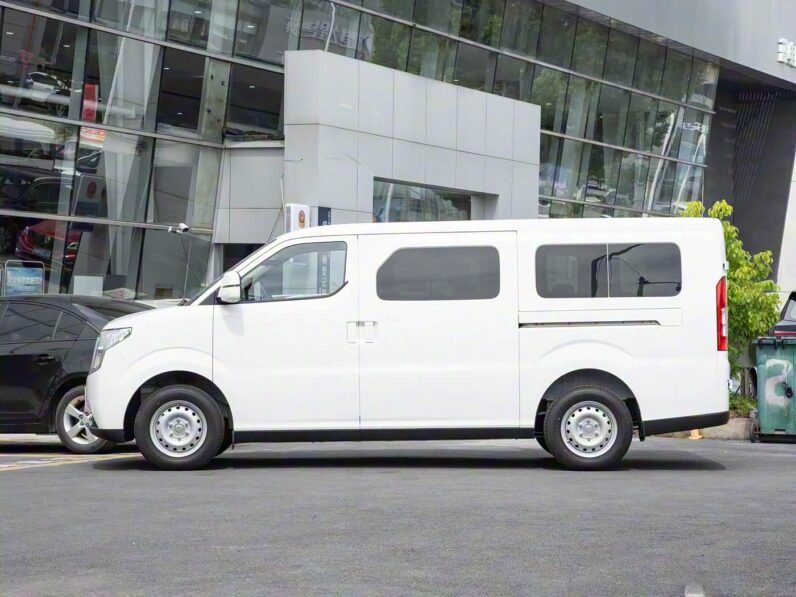 Ruichi R5 2025 Passenger Smart Super Charge Edition Pioneer II