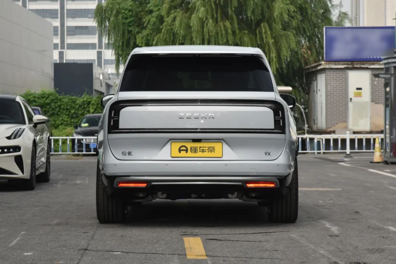 ZEEKR 9X 2025 Hyper Edition 70kWh