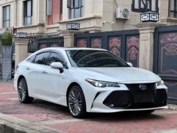 TOYOTA AVALON 2019 HYBRID 2.5L LUXURY EDITION