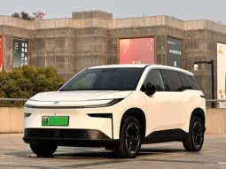 TOYOTA bZ3X 2025 520 PRO