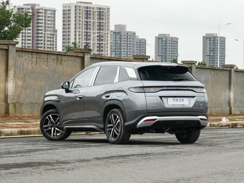 BYD Song L DM-i 2026 130KM Exceeding Model