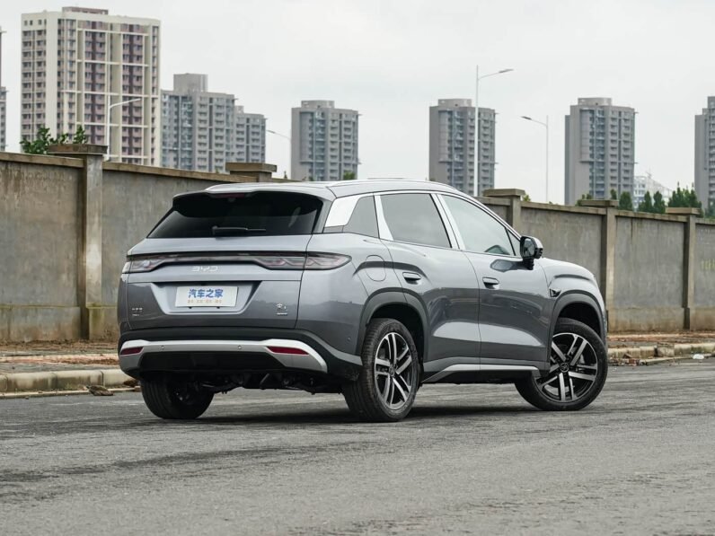 BYD Song L DM-i 2026 130KM Exceeding Model