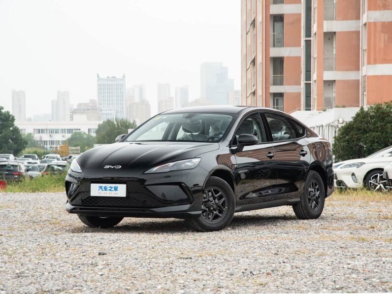 BYD Seal 05 DM-i 2026 210KM Flagship Edition