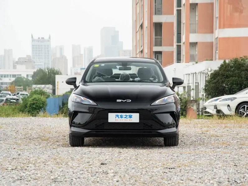 BYD Seal 05 DM-i 2026 210KM Flagship Edition