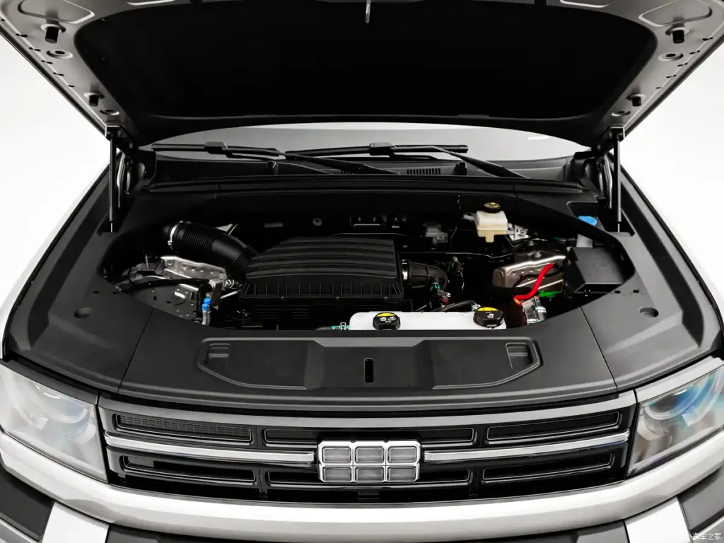 Geely-Galaxy-Cruiser-700-1