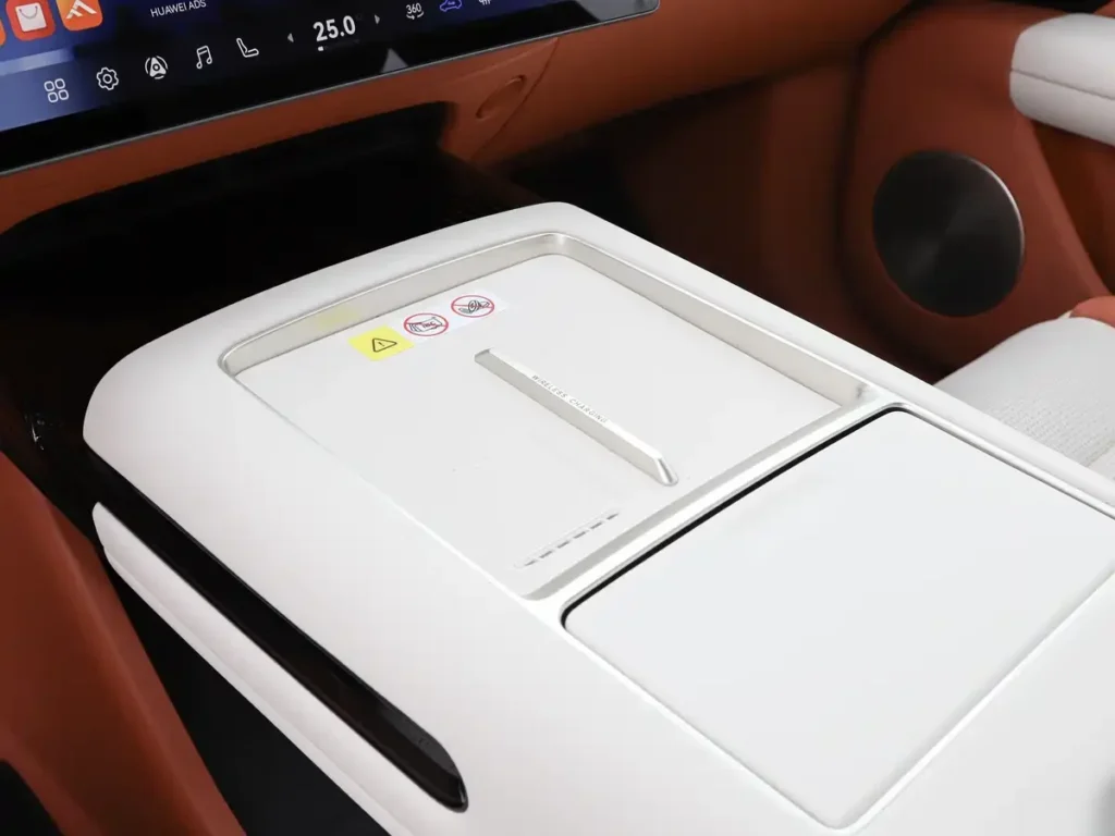AVATR 07L center console and armrest storage compartment close-up