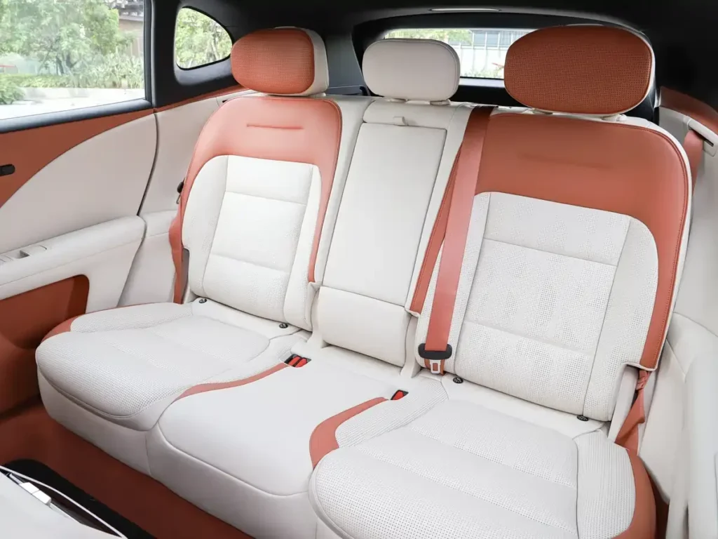 AVATR 07L rear passenger seating space interior